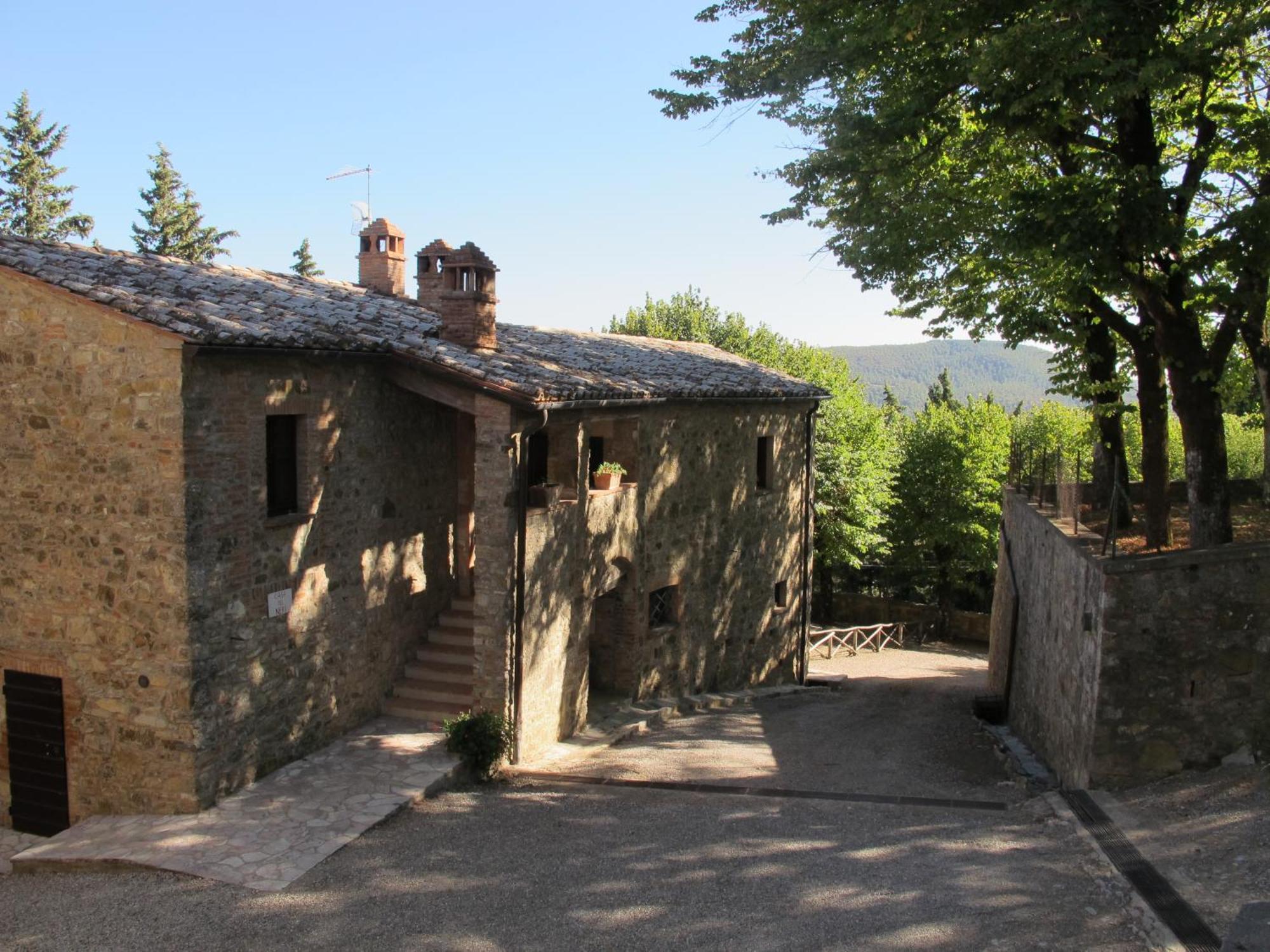 Borgo Di Camporsevoli Villa Luaran gambar