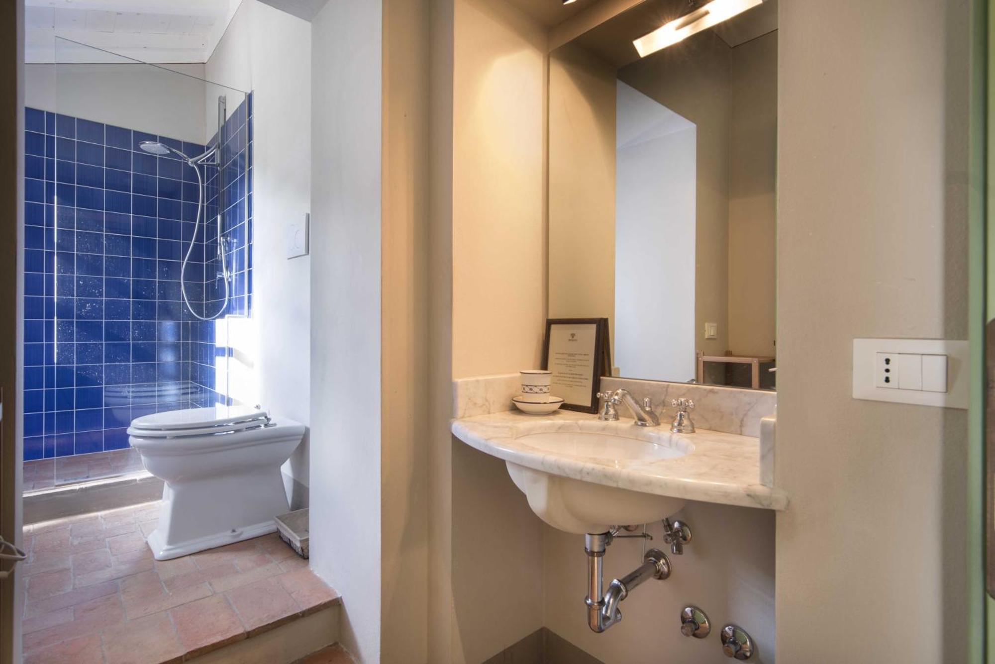 Borgo Di Camporsevoli Villa Luaran gambar
