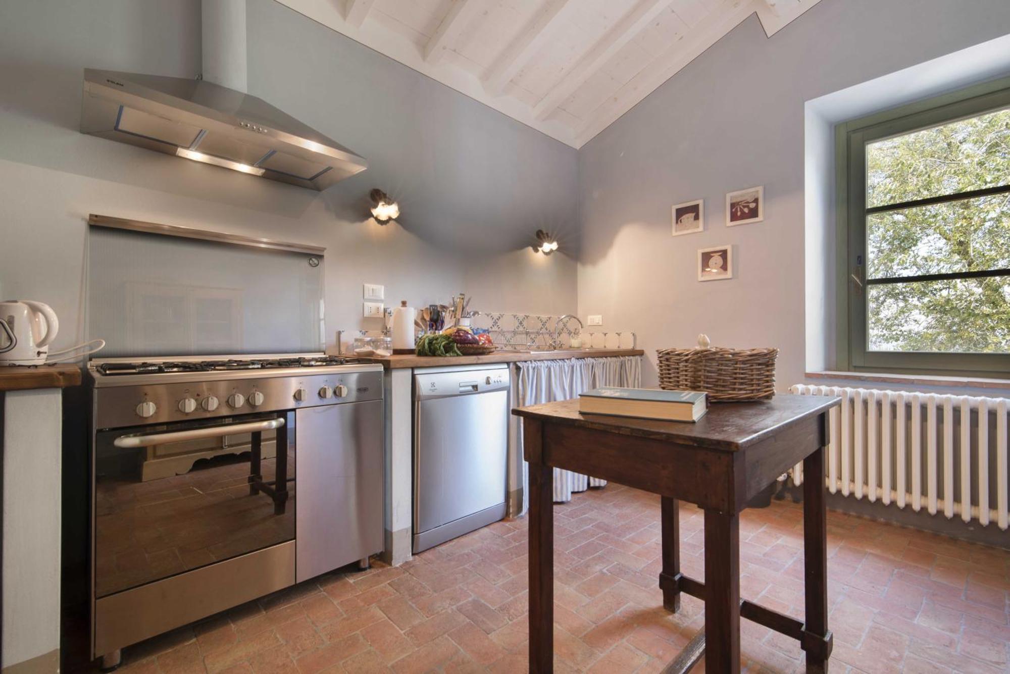 Borgo Di Camporsevoli Villa Luaran gambar