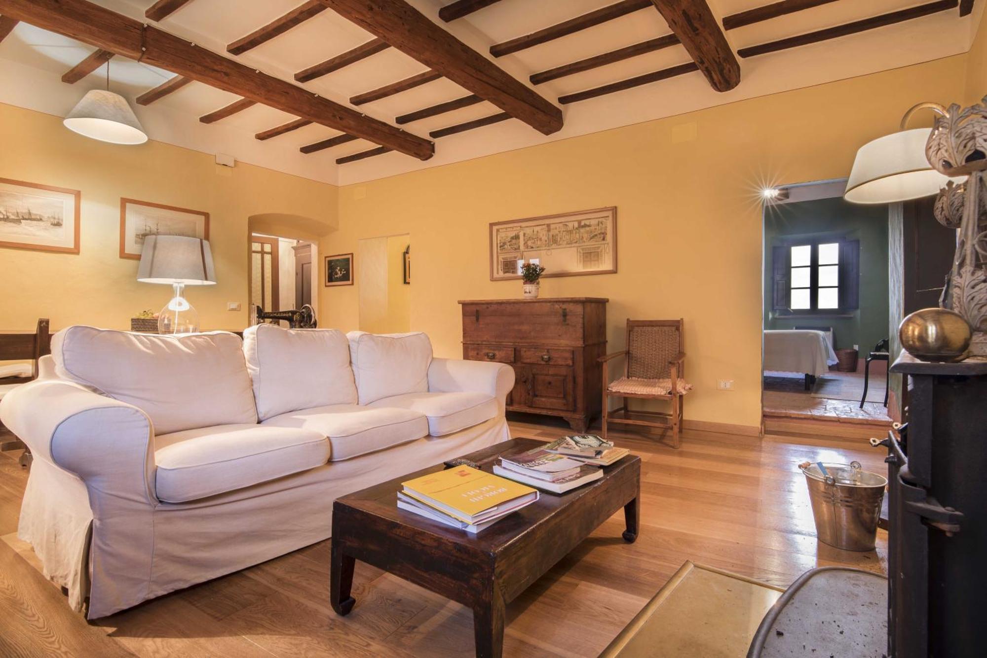 Borgo Di Camporsevoli Villa Luaran gambar