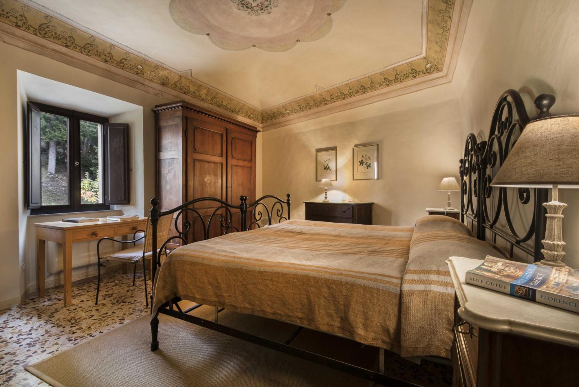 Borgo Di Camporsevoli Villa Luaran gambar