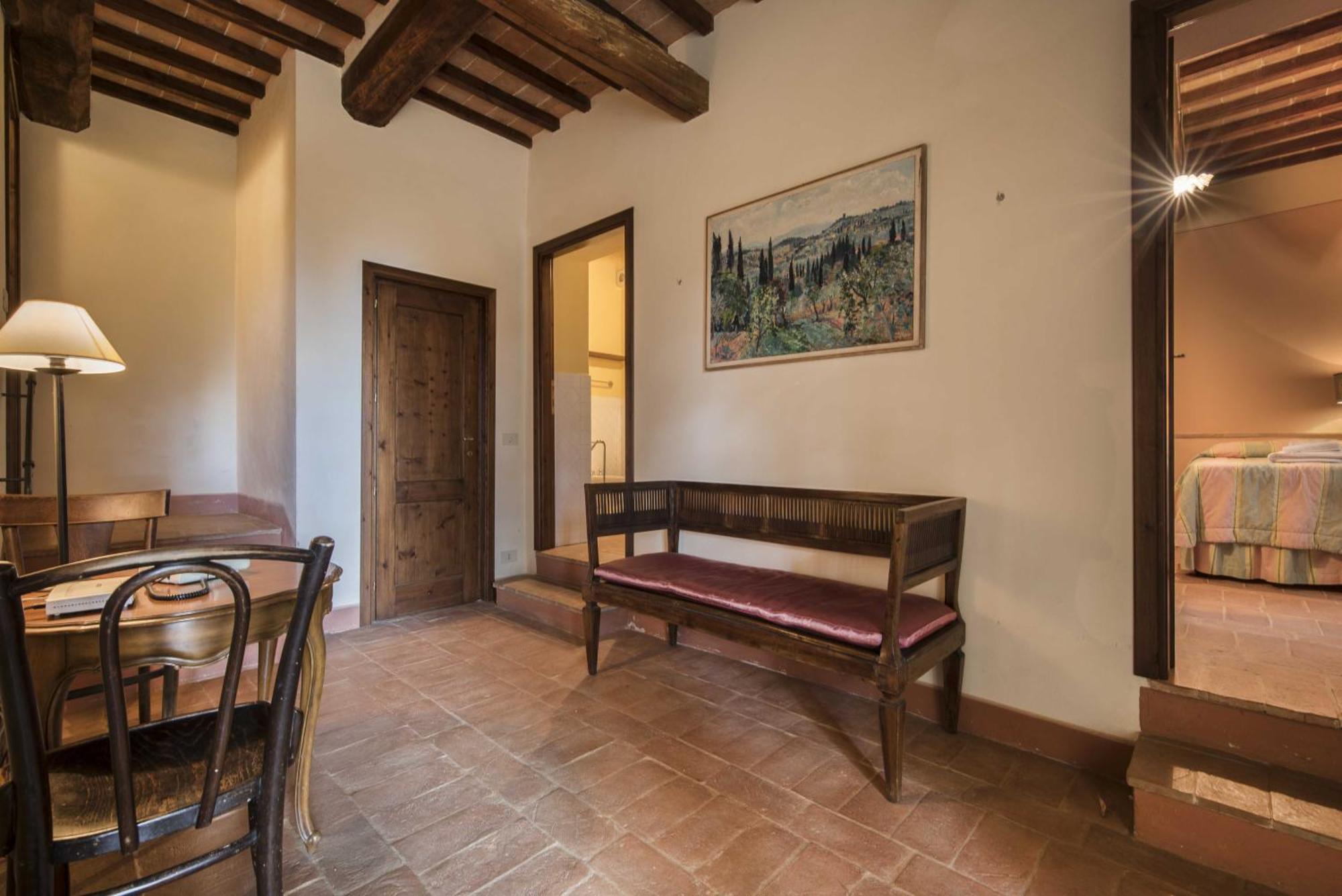 Borgo Di Camporsevoli Villa Luaran gambar