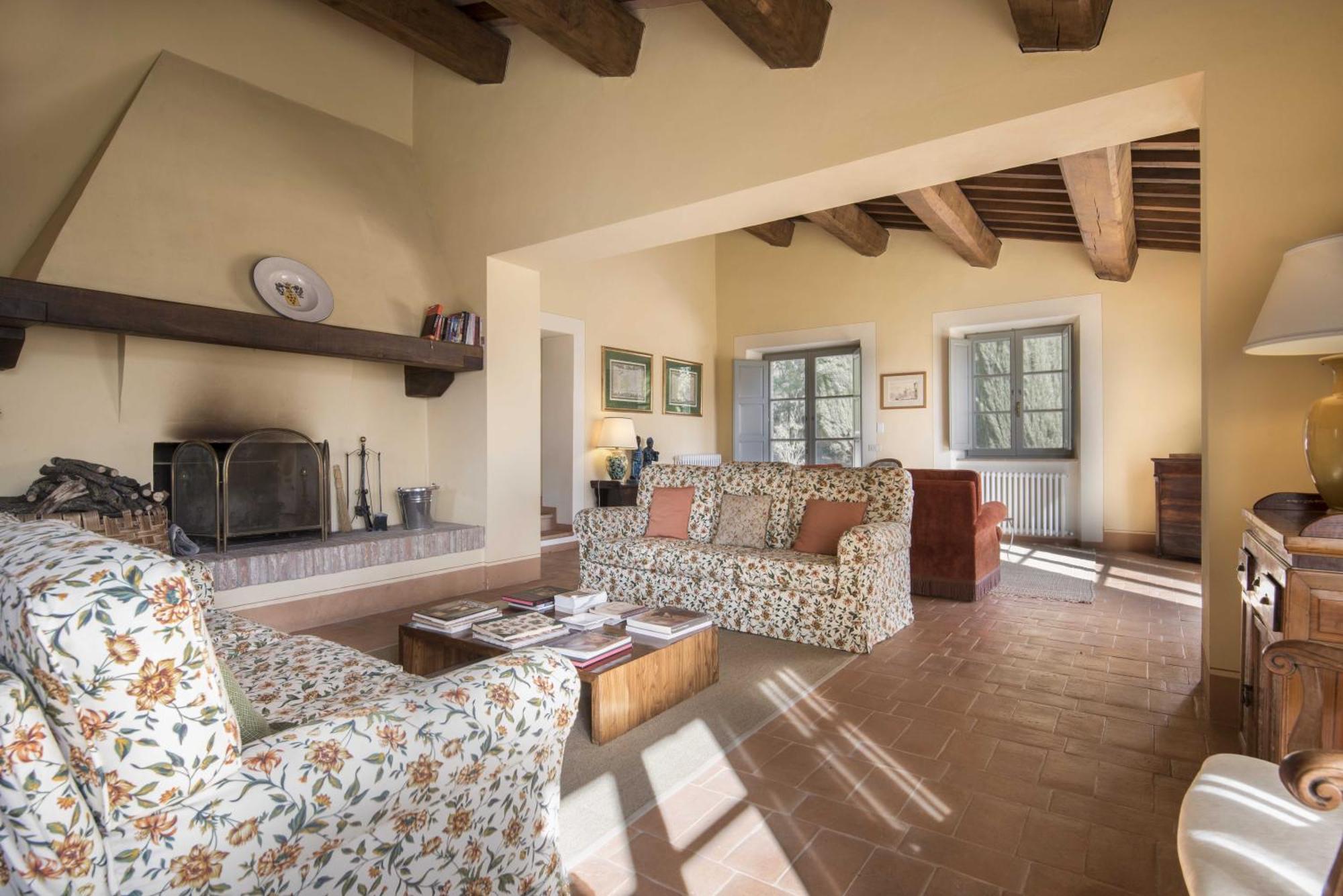 Borgo Di Camporsevoli Villa Luaran gambar